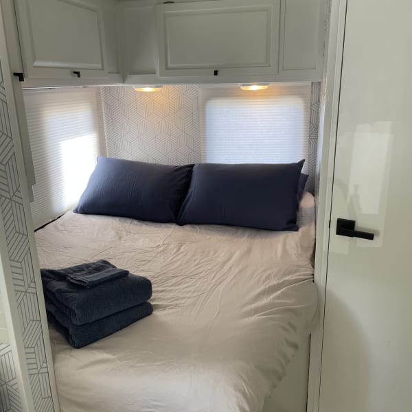 2008 Winnebago Access Class C available for rent in Nanaimo, British Columbia