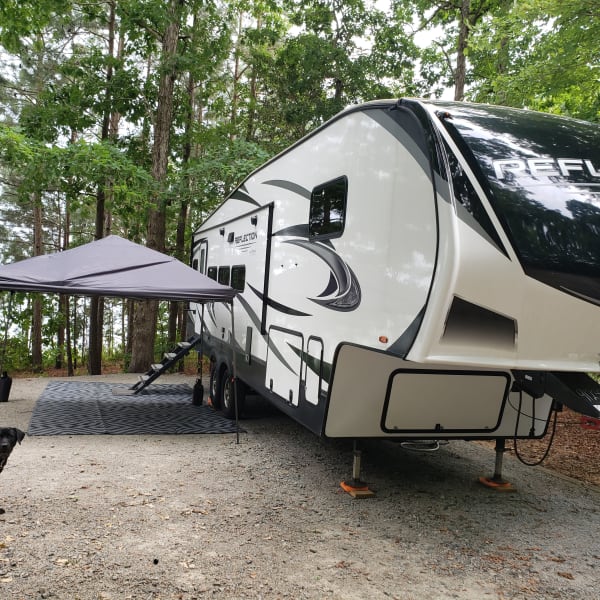 2021 Grand Design Reflection Fifth Wheel available for rent in Burlington, North Carolina
