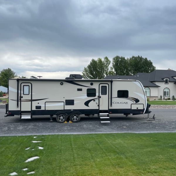 2018 Keystone Cougar Half-Ton Travel Trailer available for rent in Kimberly, Idaho