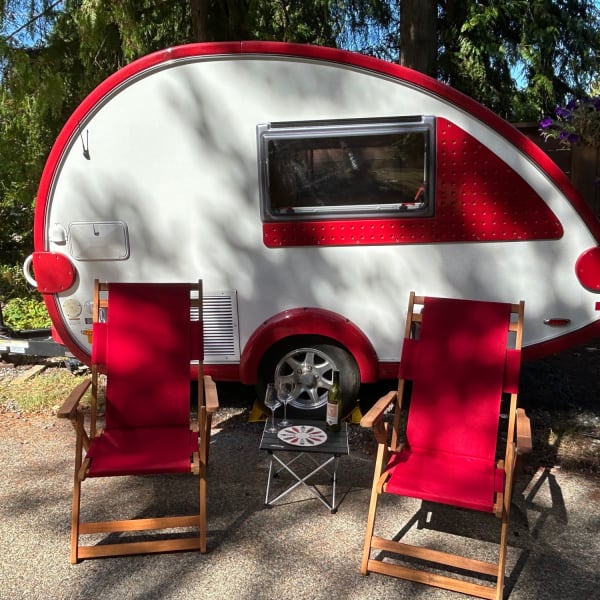 2016 T@B Q Floorplan Maxx Package Travel Trailer available for rent in Nanaimo, British Columbia
