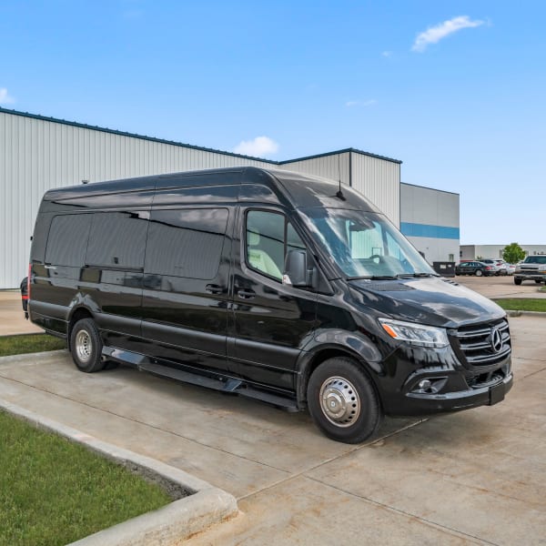 2022 Midwest Automotive Designs Ultimate Coach Class B available for rent in Cedar Falls, Iowa
