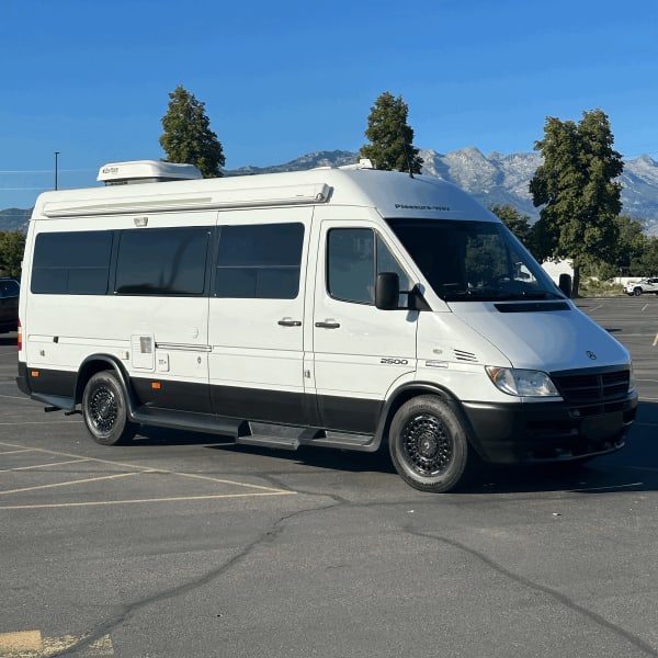 2005 Pleasure-Way Pleasure-Way Class B Class B available for rent in Highland, Utah