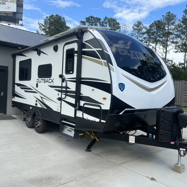 2022 Keystone RV Outback Ultra-Lite Travel Trailer available for rent in Camden, South Carolina