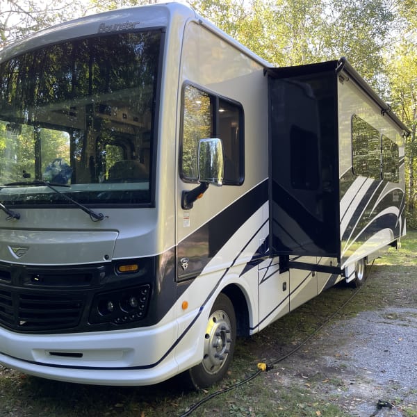 2022 Fleetwood Other Class A available for rent in Toronto, Ontario