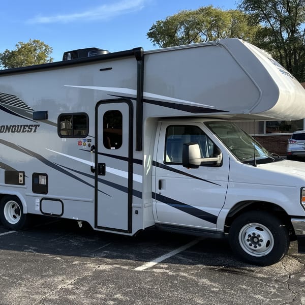 2024 Gulf Stream Conquest 25 Class C available for rent in Lockport, Manitoba