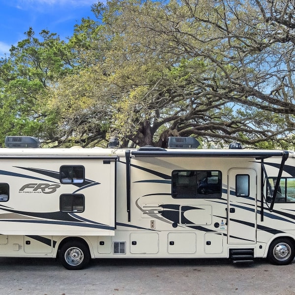 2020 FR3 FR3 Motorhome Class A available for rent in Milton, Pennsylvania