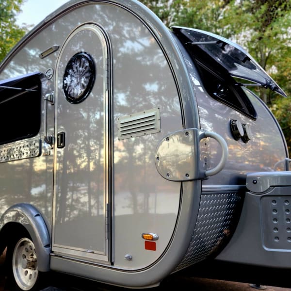 2017 nuCamp T@B S Travel Trailer available for rent in Smyrna, Georgia
