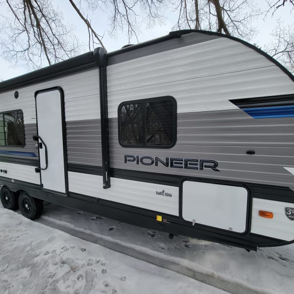 2022 Heartland RVs Pioneer Travel Trailer available for rent in Mankato, Minnesota