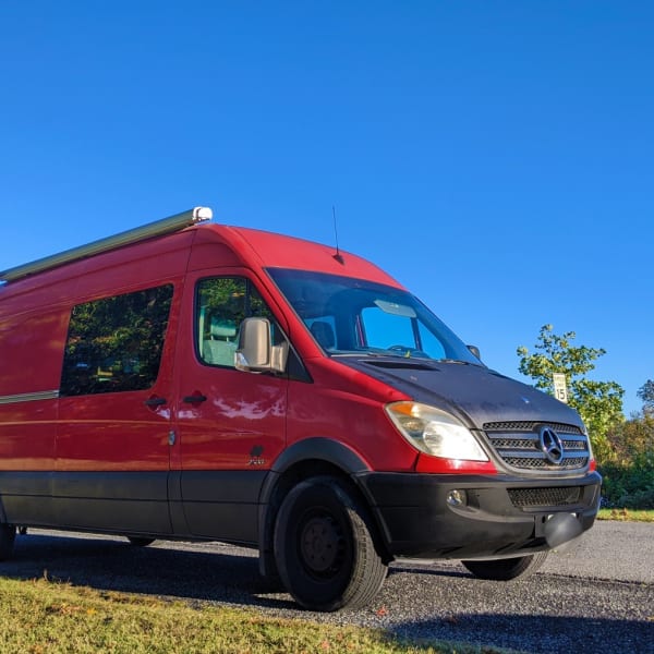 2008 Mercedes-Benz Sprinter Class B available for rent in Alexandria, Virginia