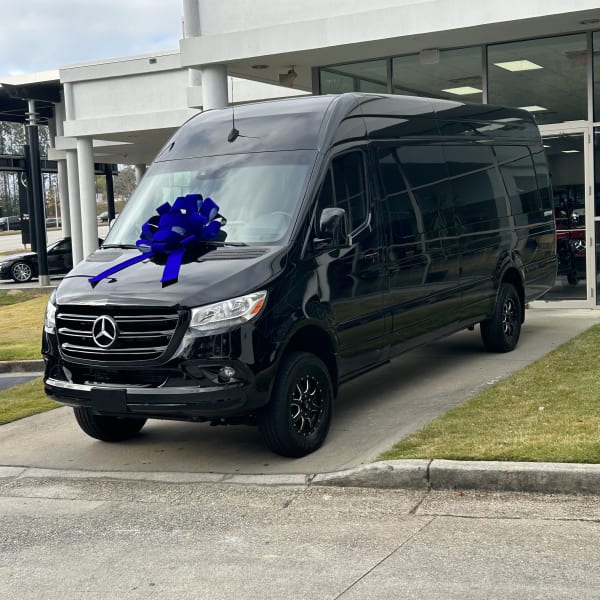 2020 Mercedes-Benz Sprinter Class B available for rent in Mountain Home, Arkansas