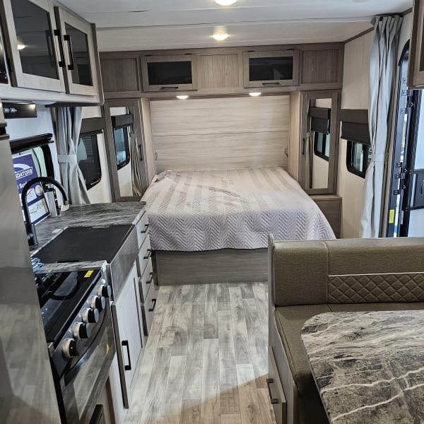 2022 Dutchmen Kodiak Ultra Lite Travel Trailer available for rent in Greely, Ontario