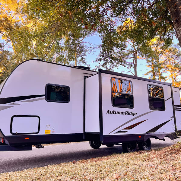 2024 Starcraft Autumn Ridge Travel Trailer available for rent in Foley, Alabama