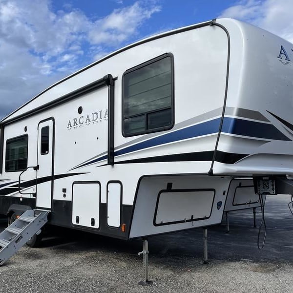 2022 Keystone Arcadia Fifth Wheel available for rent in Myrtle Beach, South Carolina