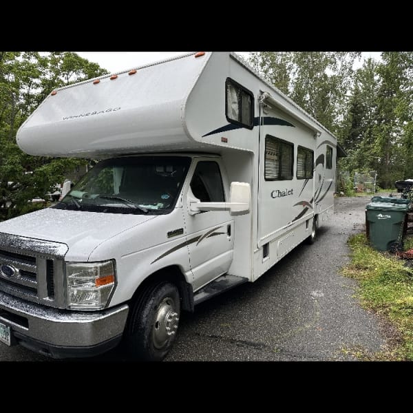 2010 Winnebago Chalet Class C available for rent in Wasilla, Alaska