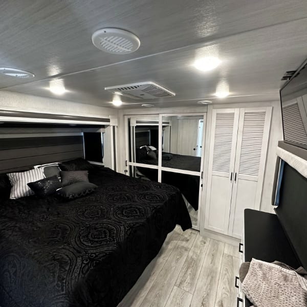 2023 East To West Ahara Fifth Wheel available for rent in Myrtle Beach, South Carolina