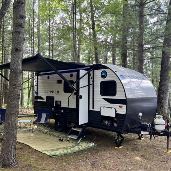 2022 Clipper Ultra Lite Travel Trailer available for rent in Clarkston, Michigan