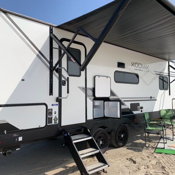 2022 Dutchmen Kodiak Ultra Lite Travel Trailer available for rent in Corpus Christi, Texas
