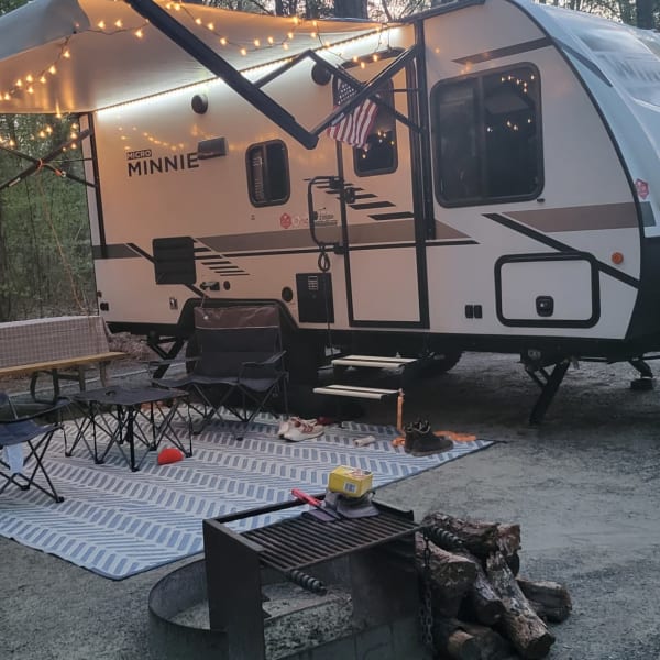 2021 Winnebago Minnie Winnie Travel Trailer available for rent in Pittsville, Maryland