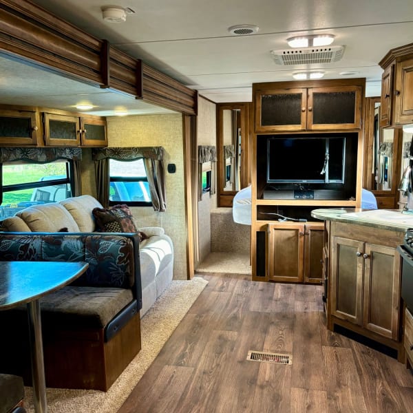 2015 Keystone RV Sprinter Campfire Edition Travel Trailer available for rent in Cameron, Wisconsin