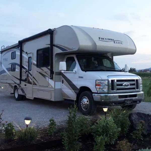 2017 Thor Freedom Elite Class C available for rent in Garland, Utah