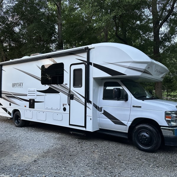 2022 Entegra Coach Odyssey Class C available for rent in Arlington, Tennessee