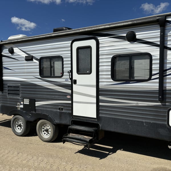 2017 Keystone Springdale Travel Trailer available for rent in Beaumont, Alberta