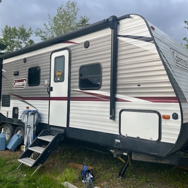 2019 Dutchmen Coleman Lantern Travel Trailer available for rent in Sterling, Alaska