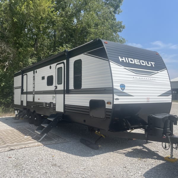 2022 Keystone RV Hideout Travel Trailer available for rent in Walker, Louisiana
