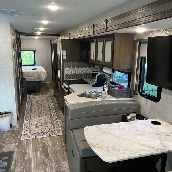 2022 Thor Hurricane Class A available for rent in Collegedale, Tennessee
