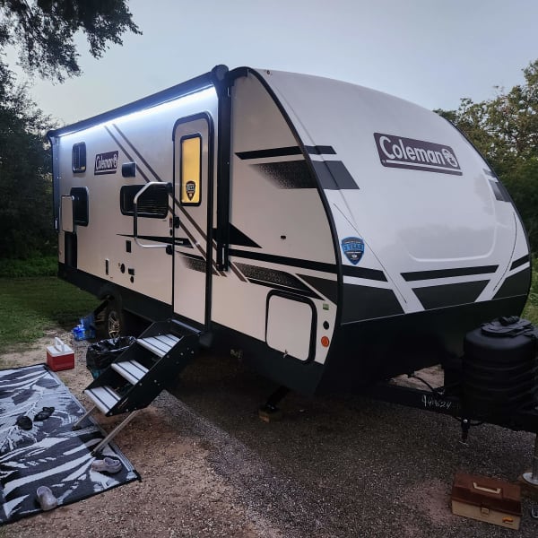 2024 Dutchmen Coleman 1905BH Travel Trailer available for rent in Katy, Texas