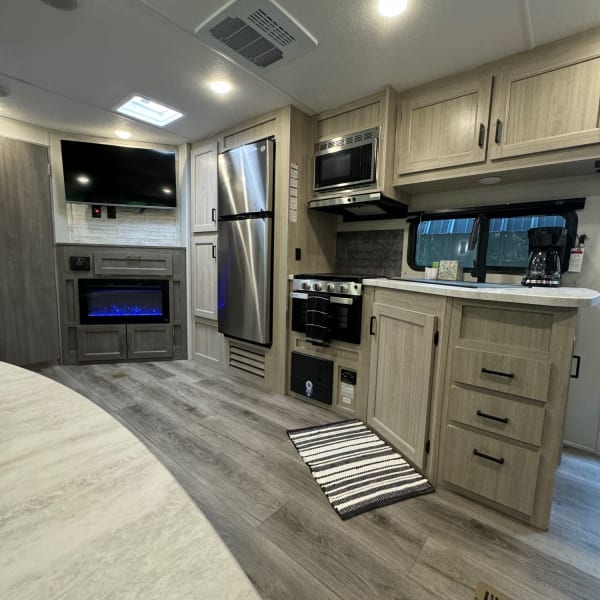 2024 Coachmen Catalina Travel Trailer available for rent in Indian River, Michigan