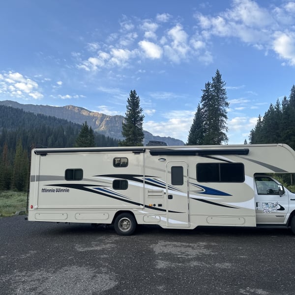 2022 Winnebago Minnie Winnie Class C available for rent in Fanwood, New Jersey