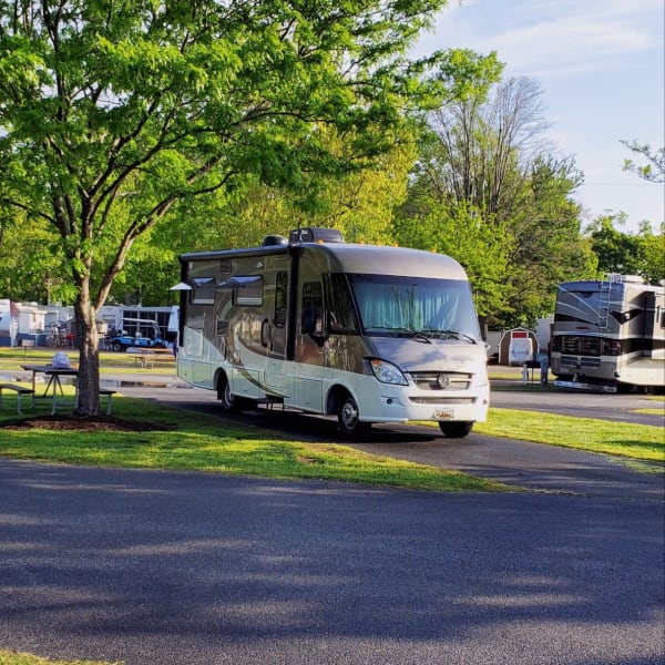 2014 Winnebago Via Class A available for rent in Ellicott City, Maryland