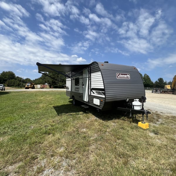 2024 Coleman Lantern 18 Travel Trailer available for rent in Concord, North Carolina