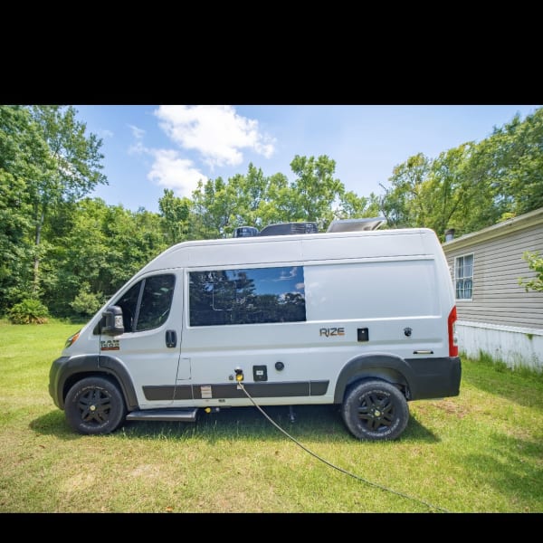2022 Thor Rize Class B available for rent in North Charleston, South Carolina