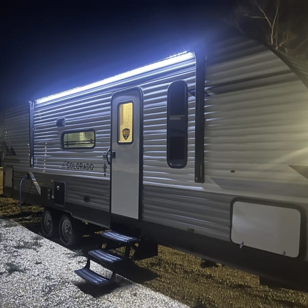 2024 Dutchmen 26bhc Travel Trailer available for rent in Tylertown, Mississippi
