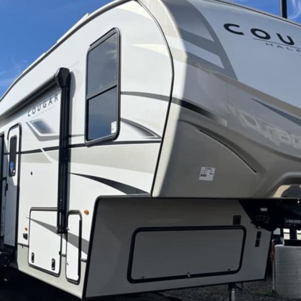 2023 Keystone RV Cougar Fifth Wheel available for rent in Apache Junction, Arizona