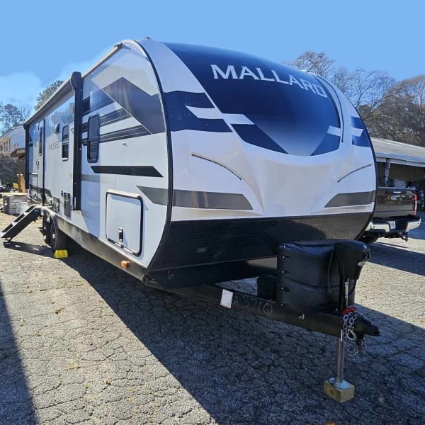 2022 Heartland mallard Travel Trailer available for rent in Newnan, Georgia