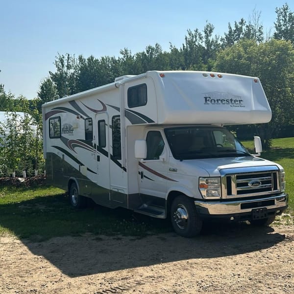 2011 Forester Forester Motorhome Class C available for rent in Bloomsbury, Alberta