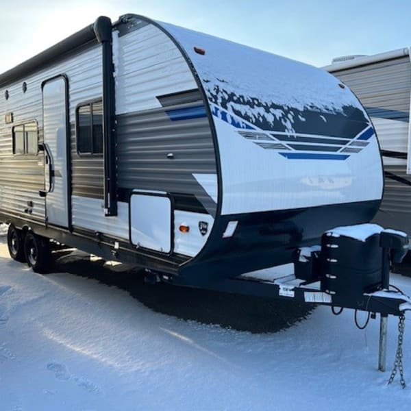 2022 Heartland Pioneer Travel Trailer available for rent in New Paris, Ohio