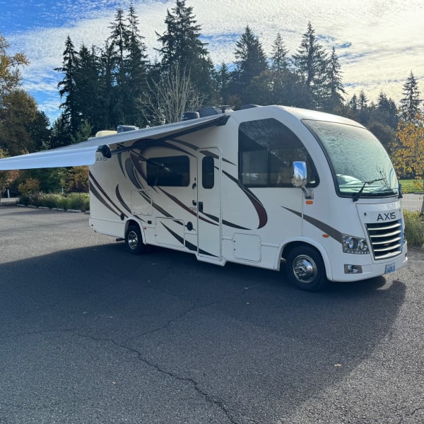 2018 Thor Axis Class A available for rent in Brush Prairie, Washington