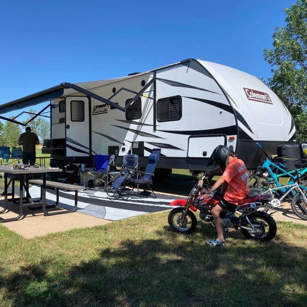 2020 Dutchmen CM2455BH20 Travel Trailer available for rent in Parker, Colorado