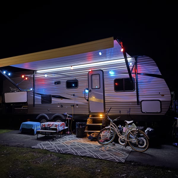 2021 Jayco Jay Flight SLX Travel Trailer available for rent in Galt, California