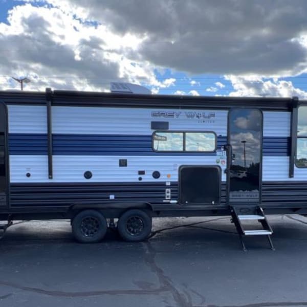 2024 Forest River 4X4TCKB2XR9139232 Travel Trailer available for rent in Crofton, Kentucky