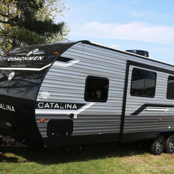 2025 Catalina Legacy 263BHSCK Travel Trailer available for rent in Berlin, Maryland