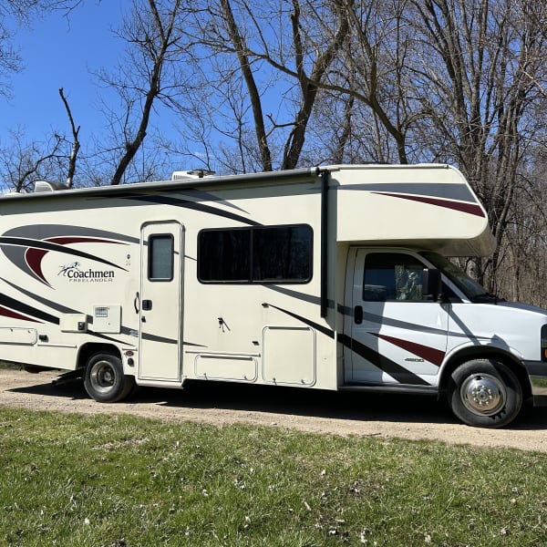2019 Coachman Freelander 26DS Class C available for rent in Owosso, Michigan