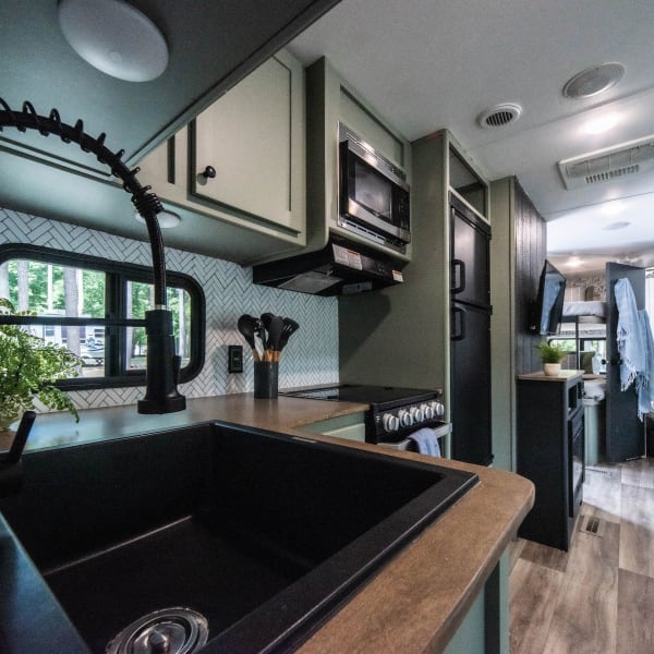 2019 Aspen Trail Aspen Trail Trailer Travel Trailer available for rent in Benton, Kentucky