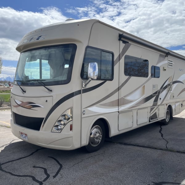 2016 Thor A.C.E. Class A available for rent in Lehi, Utah
