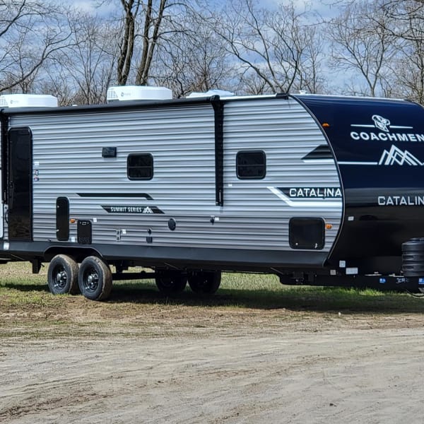 2025 Coachmen Catalina Travel Trailer available for rent in Newaygo, Michigan