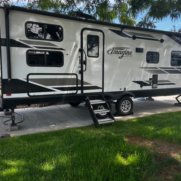 2022 Grand Design Imagine Travel Trailer available for rent in Kennewick, Washington